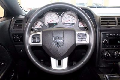 2013 Dodge Challenger SXT