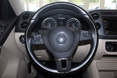 2012 Volkswagen Tiguan SE