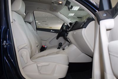 2012 Volkswagen Tiguan SE