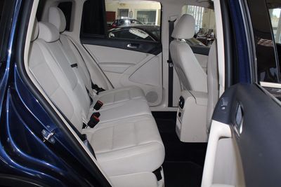 2012 Volkswagen Tiguan SE