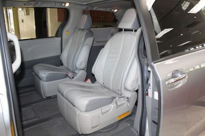 2011 Toyota Sienna Ltd