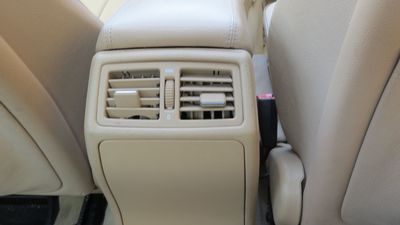 2001 Mercedes-Benz E320