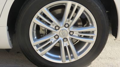2015 INFINITI Q40