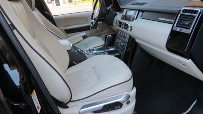 2010 Land Rover Range Rover HSE LUX
