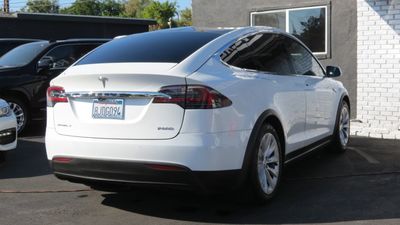 2016 Tesla Model X P90D