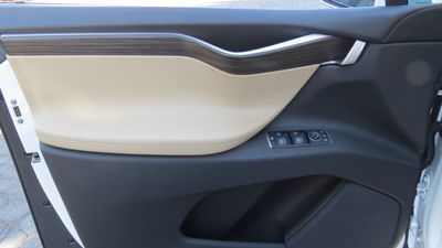 2016 Tesla Model X P90D
