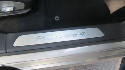 2012 Porsche Panamera 4 AWD