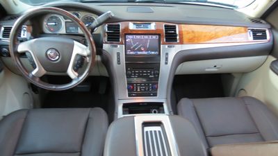 2014 Cadillac Escalade ESV Platinum 2WD