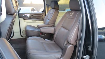 2014 Cadillac Escalade ESV Platinum 2WD