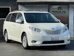 2015 Toyota Sienna XLE Premium 8-Passenger FWD