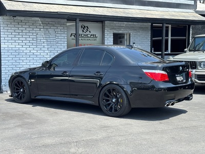 2009 BMW M5 RWD