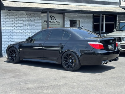 2009 BMW M5 RWD