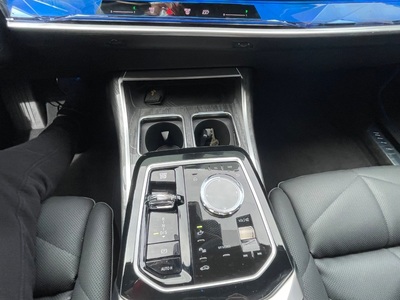 2025 BMW 7 Series 740i RWD