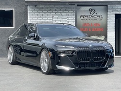 2025 BMW 7 Series 740i RWD