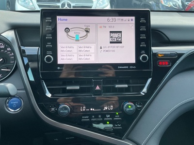 2022 Toyota Camry Hybrid SE FWD