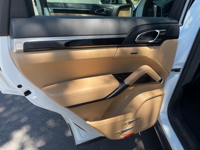 2016 Porsche Cayenne AWD