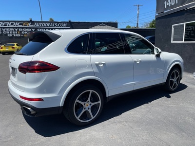 2016 Porsche Cayenne AWD