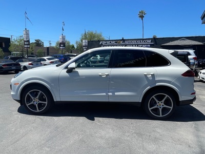 2016 Porsche Cayenne AWD
