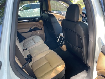 2016 Porsche Cayenne AWD