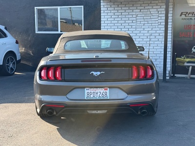 2020 Ford Mustang ECOBOOST PREMIUM