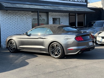 2020 Ford Mustang ECOBOOST PREMIUM