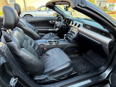2020 Ford Mustang ECOBOOST PREMIUM
