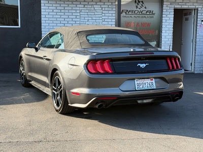 2020 Ford Mustang ECOBOOST PREMIUM