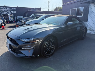 2020 Ford Mustang ECOBOOST PREMIUM
