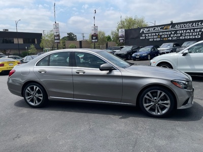 2019 Mercedes-Benz C-Class C 300 RWD