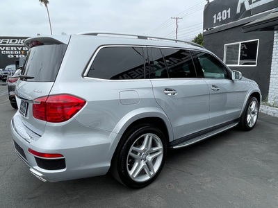 2015 Mercedes-Benz GL-Class GL 550 4MATIC AWD