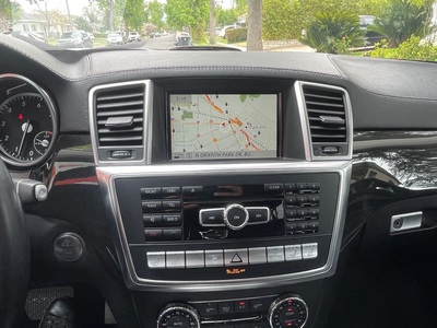 2015 Mercedes-Benz GL-Class GL 550 4MATIC AWD