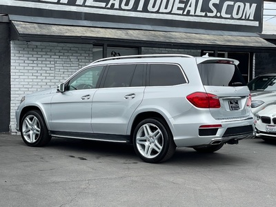 2015 Mercedes-Benz GL-Class GL 550 4MATIC AWD