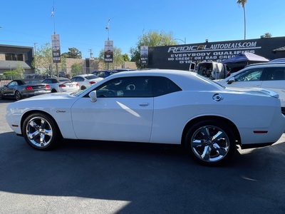 2013 Dodge Challenger SXT Plus
