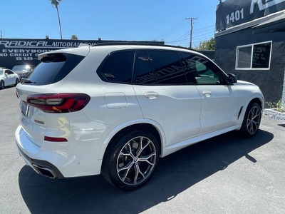 2021 BMW X5 M50i xDrive AWD