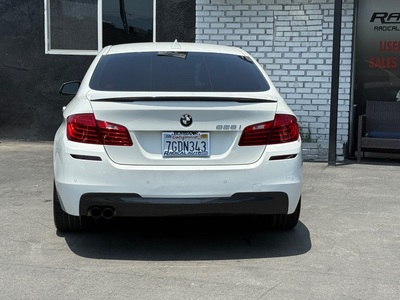 2014 BMW 5 Series 528i Sedan RWD