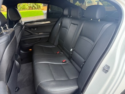 2014 BMW 5 Series 528i Sedan RWD