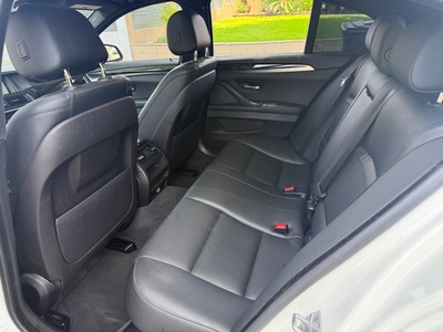 2014 BMW 5 Series 528i Sedan RWD