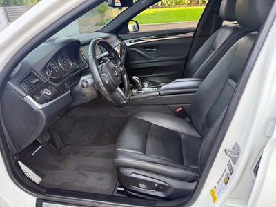 2014 BMW 5 Series 528i Sedan RWD