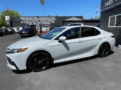 2023 Toyota Camry Hybrid XSE FWD