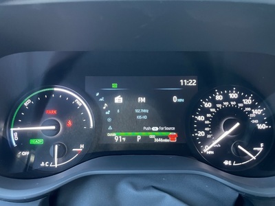 2025 Toyota Sienna XLE 8-Passenger FWD
