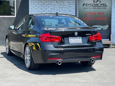 2018 BMW 3 Series 340i Sedan RWD