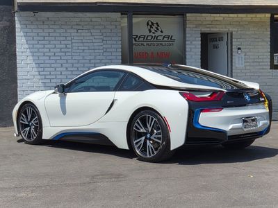 2015 BMW i8 Pure Impulse World