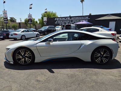 2015 BMW i8 Pure Impulse World