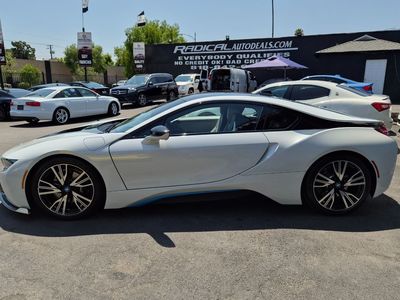2015 BMW i8 Pure Impulse World