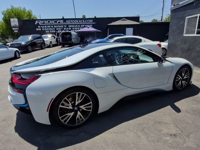 2015 BMW i8 Pure Impulse World