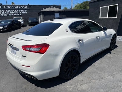 2019 Maserati Ghibli S 3.0L RWD