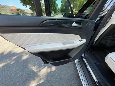 2017 Mercedes-Benz GLS 550 4MATIC