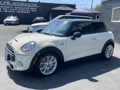 2018 MINI Cooper S 2-Door Hatchback FWD