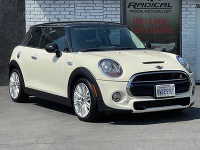 2018 MINI Cooper S 2-Door Hatchback FWD