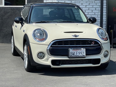 2018 MINI Cooper S 2-Door Hatchback FWD